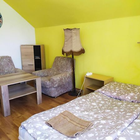 Penzion Renata Trebon Bagian luar foto